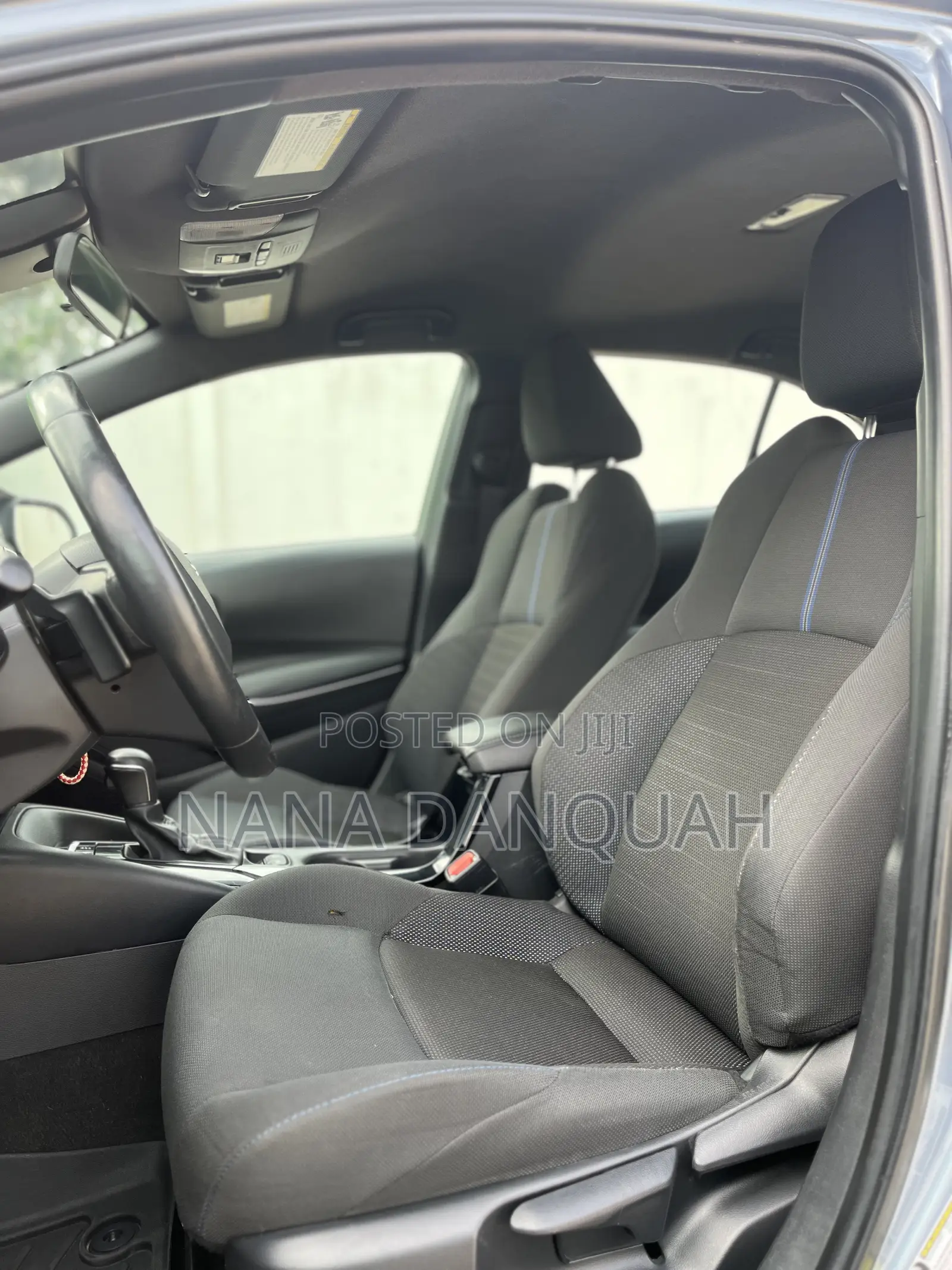 Toyota Corolla LE 2021 Gray