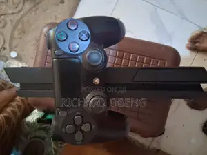 Playstation 4 Slim