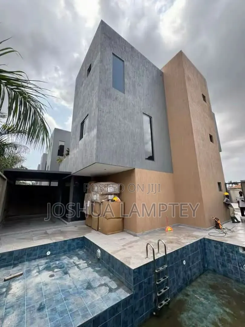 4bdrm Townhouse/Terrace in Airport Residential for sale