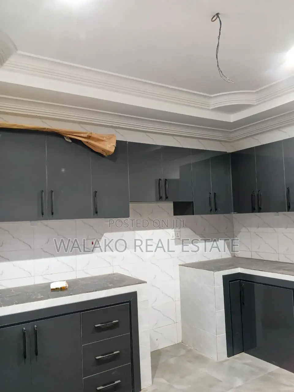 3bdrm Apartment in Ablekuma for rent
