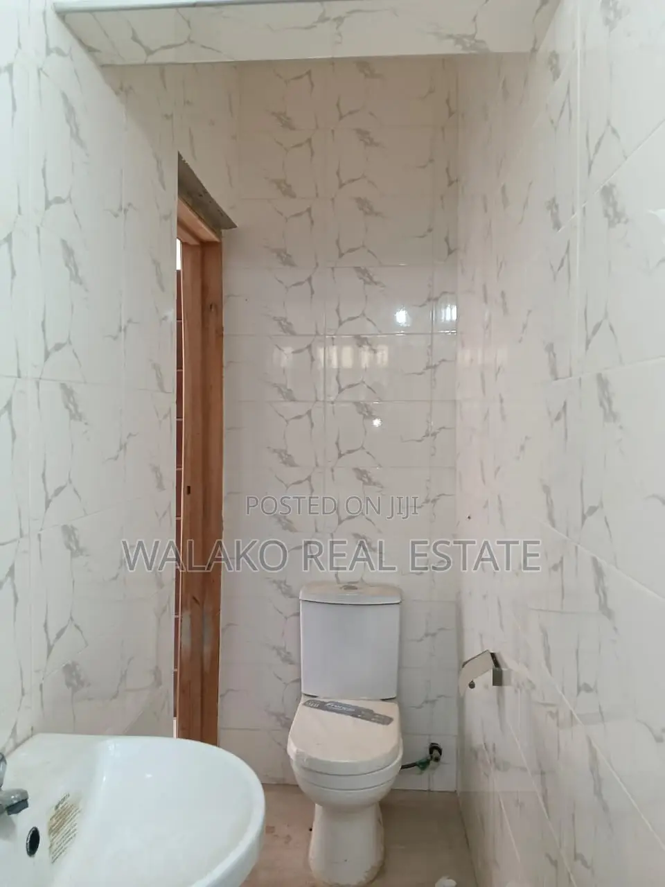 3bdrm Apartment in Ablekuma for rent