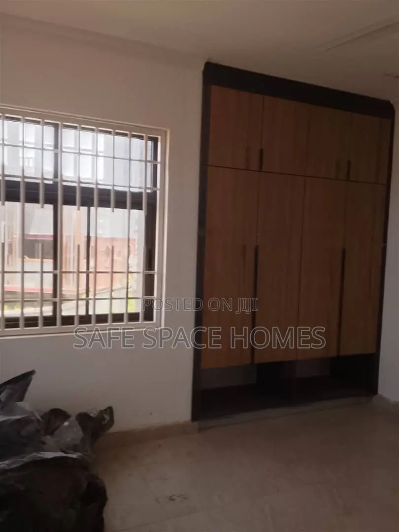 2bdrm Apartment in Burma Camp for rent