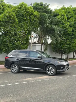 Mitsubishi Outlander SEL FWD 2019 Black