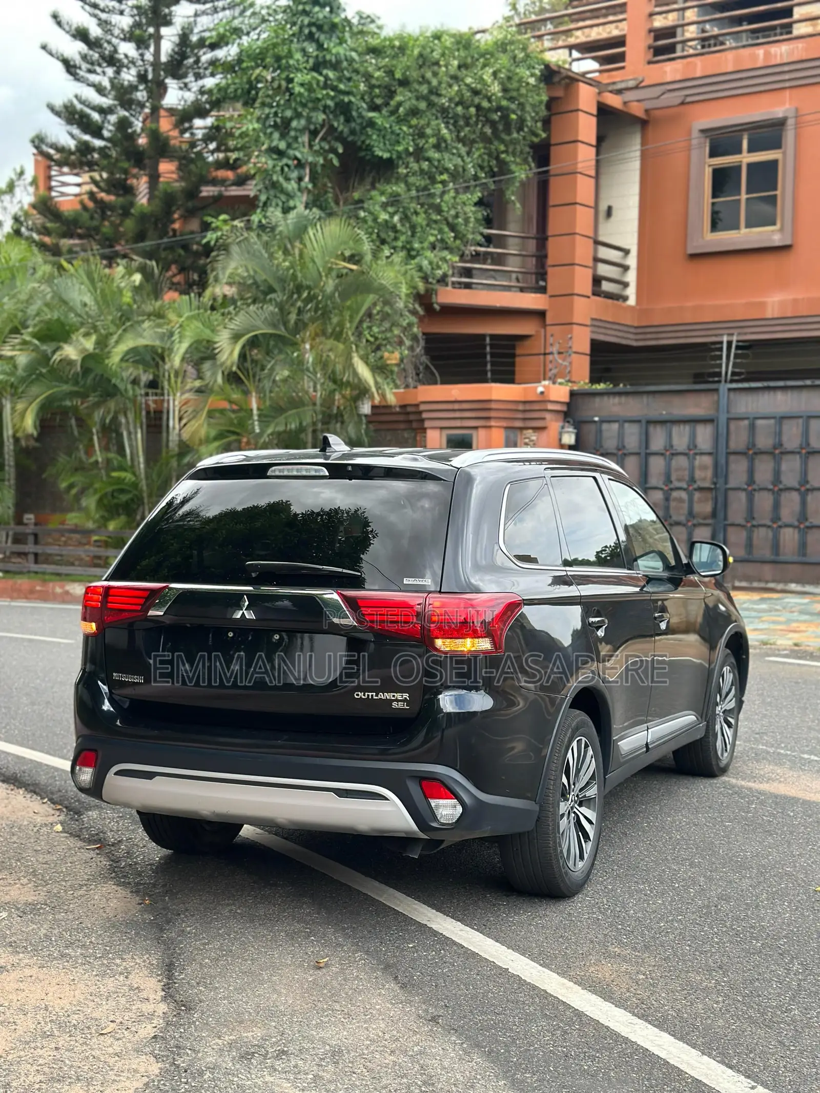 Mitsubishi Outlander SEL FWD 2019 Black