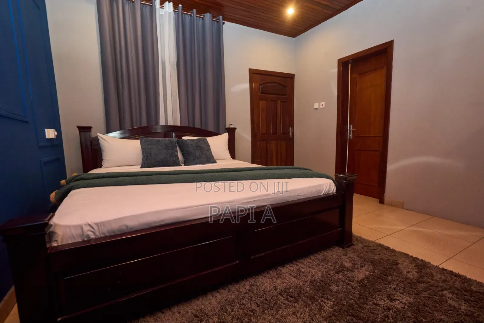 Furnished 8bdrm Mansion in Tema Metropolitan for rent