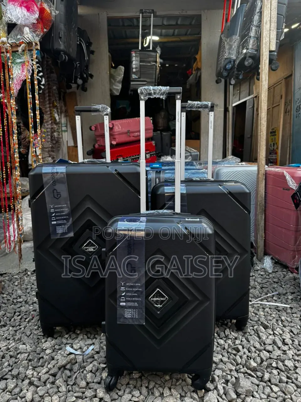 3set Ultra Quality Lightweight Anticrake Luggages