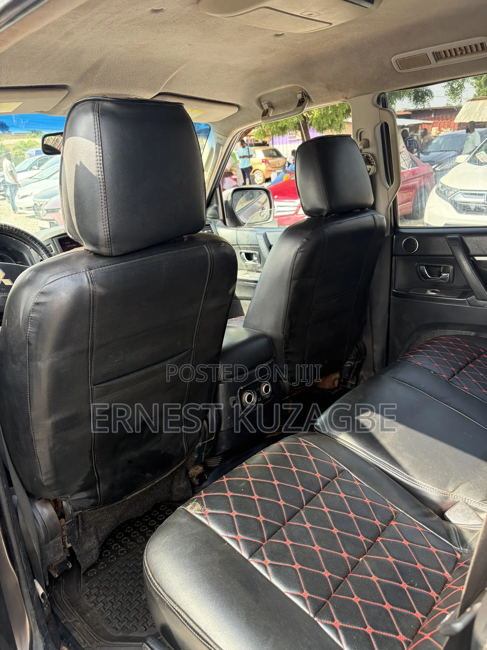 Mitsubishi Pajero 2010 Silver