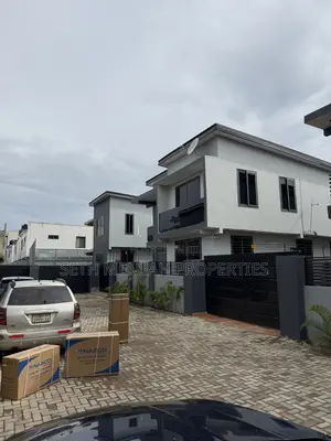 3bdrm House in 3 Bedroom House For, ECOMOG for sale