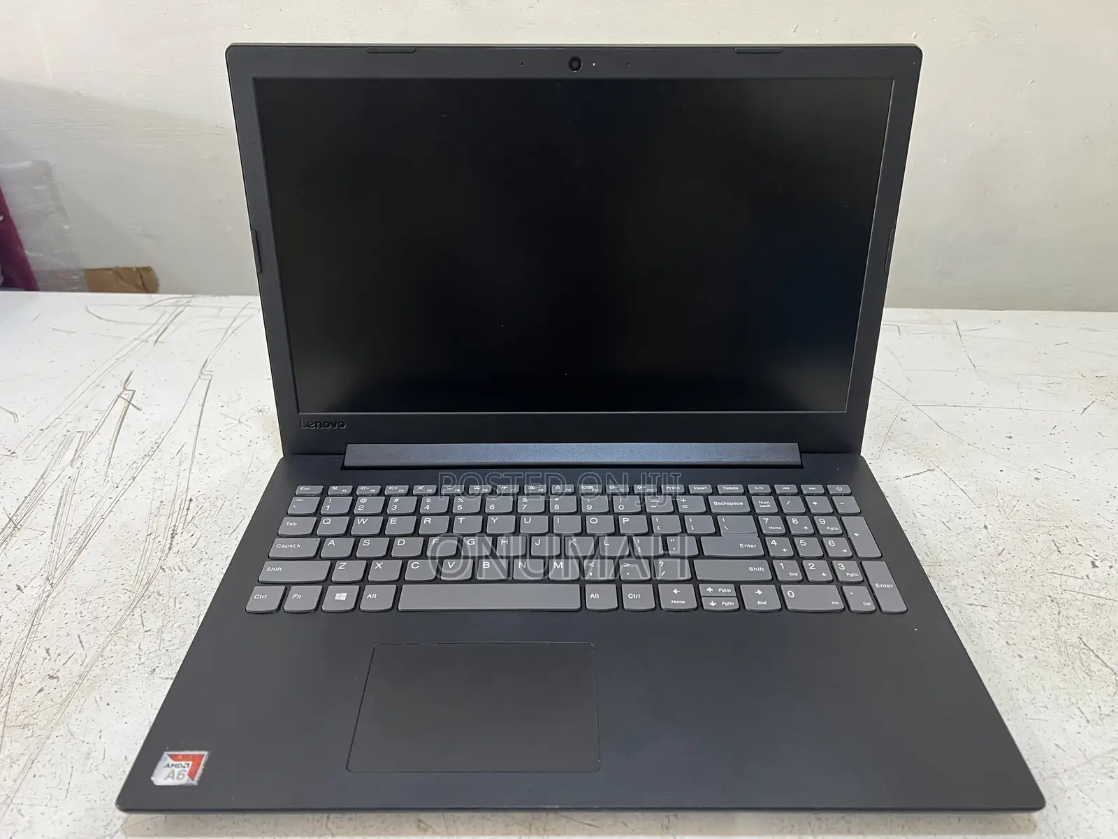 Laptop Lenovo 8GB AMD A6 HDD+SSD 256GB