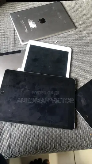 Apple iPhone Air 256 GB Gray