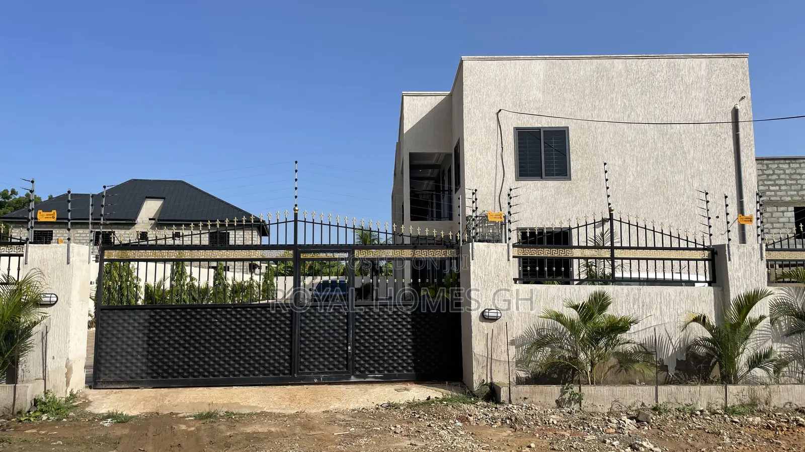 Furnished 2bdrm Apartment in Royal Homes Gh, East Legon for rent