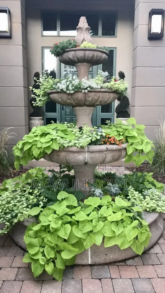 Flowerbeds and Flowerpots Deco