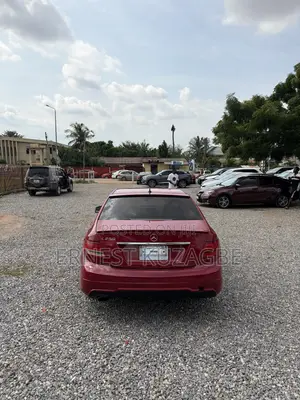 Mercedes-Benz C250 2014 Red