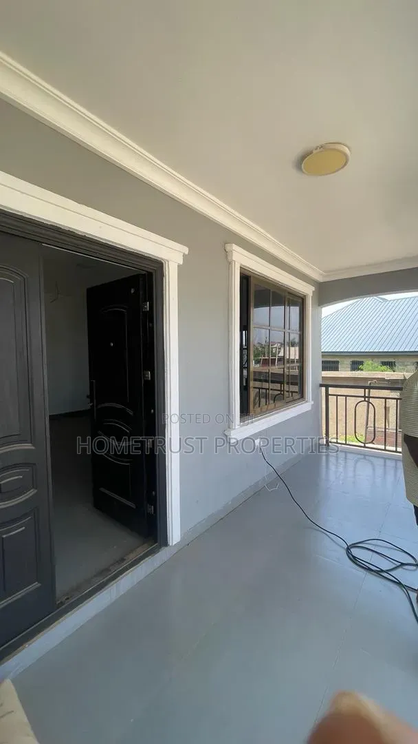 2bdrm House in Hometrust Properties, Ablekuma for rent