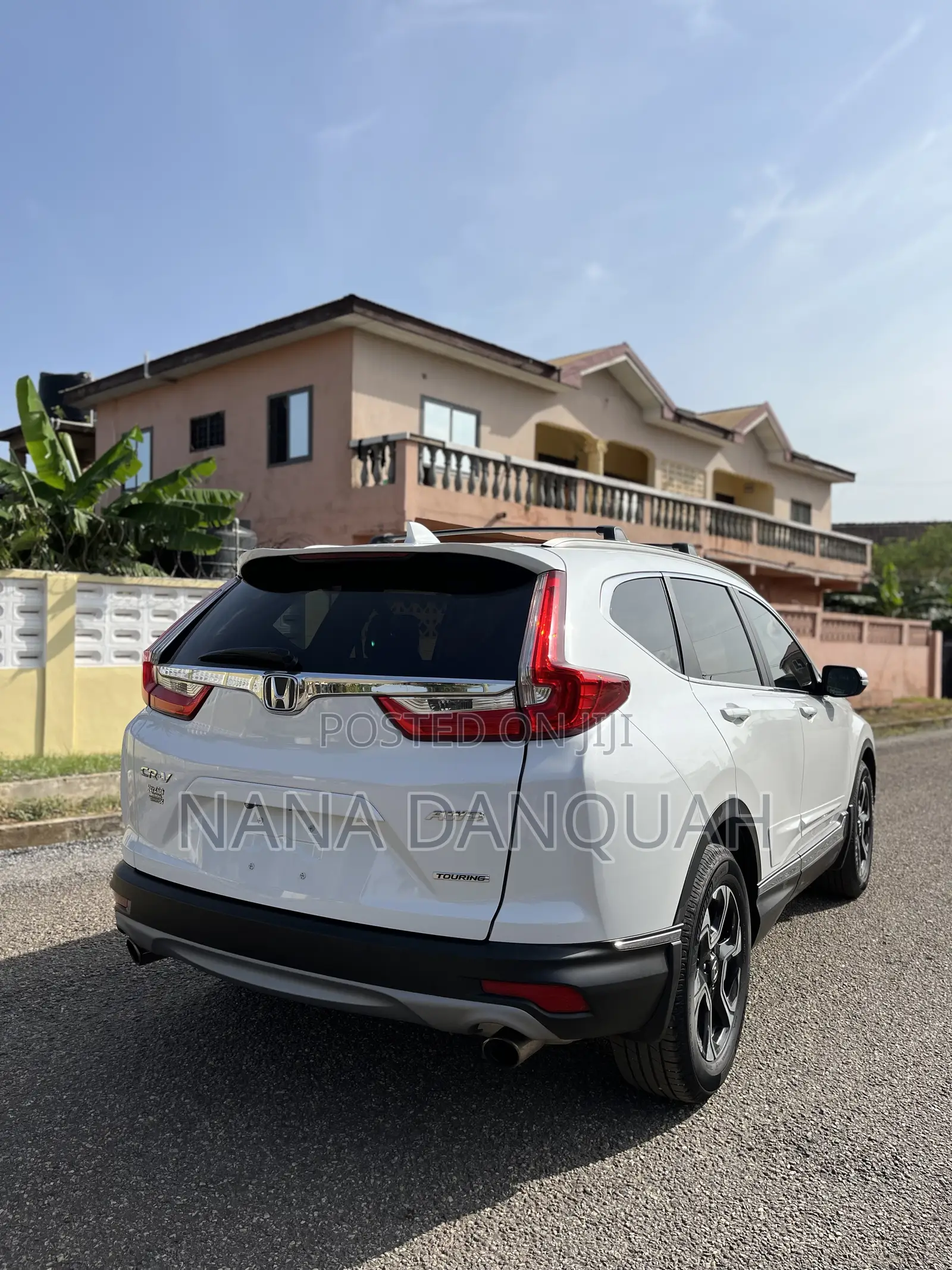 Honda CR-V Touring AWD 2019 White