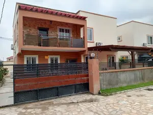3bdrm Townhouse / Terrace in Achimota, Mile 7 for rent