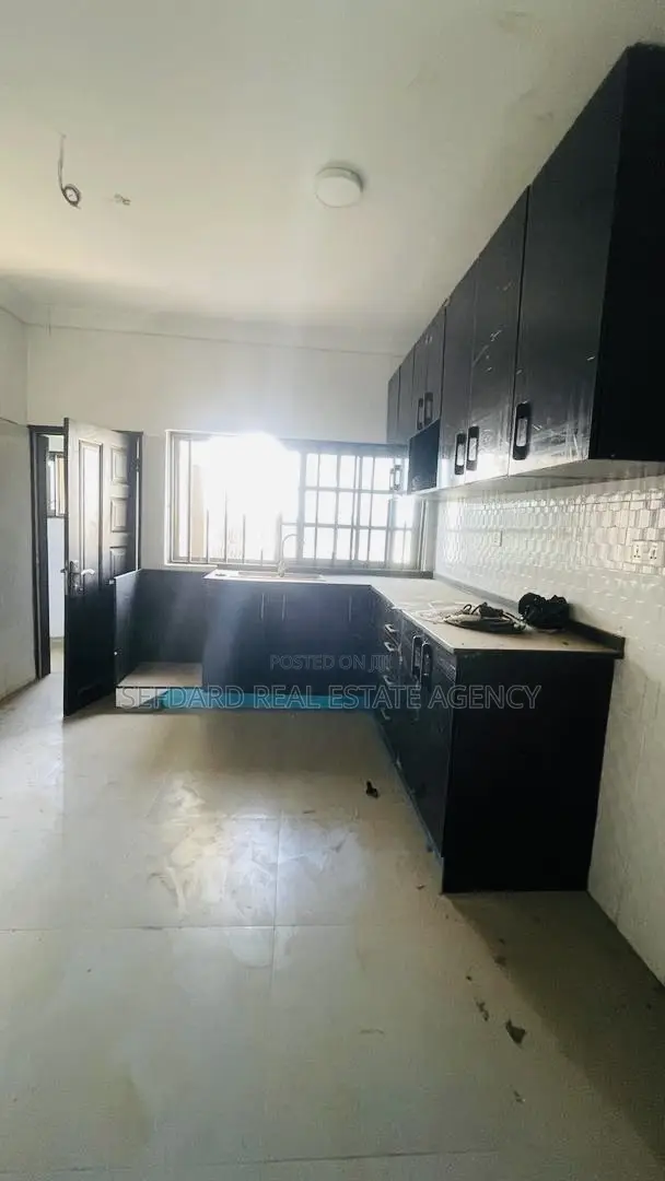 2bdrm Apartment in Sefdard Properties, Pokuase for rent