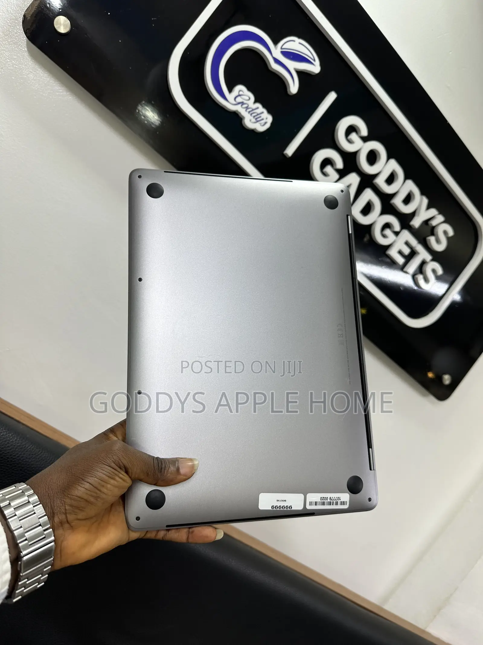 Laptop Apple MacBook Pro 2020 16GB Intel Core i5 SSD 512GB