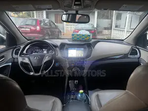 Hyundai Santa Fe Limited Ultimate FWD 2018 White