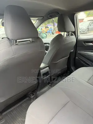 Toyota Corolla 2022 Silver