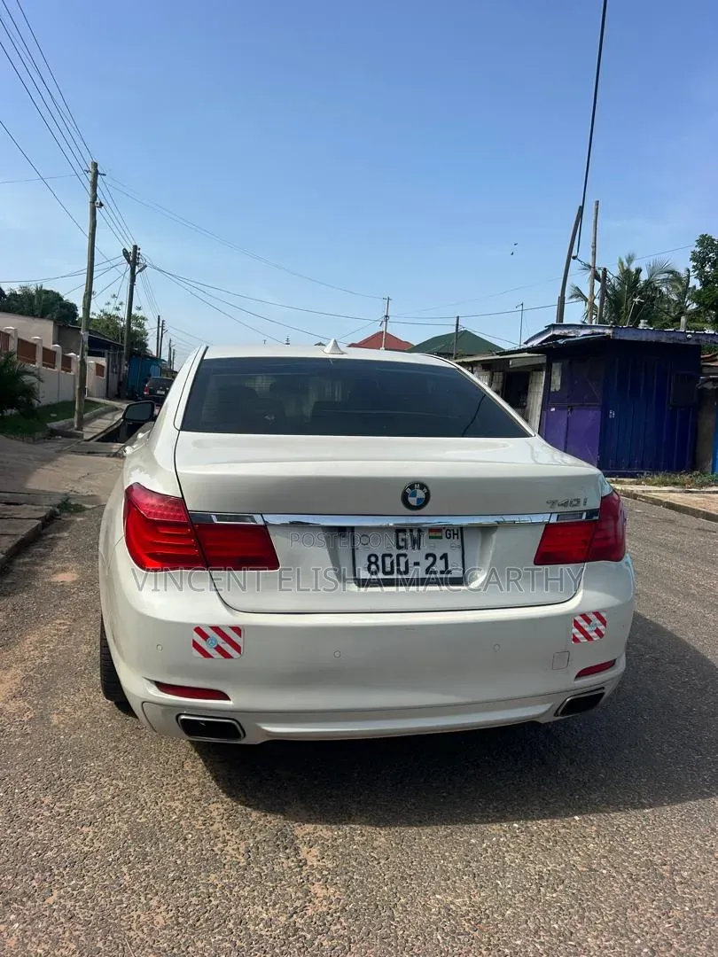 BMW 7 Series 730Li 2011 White