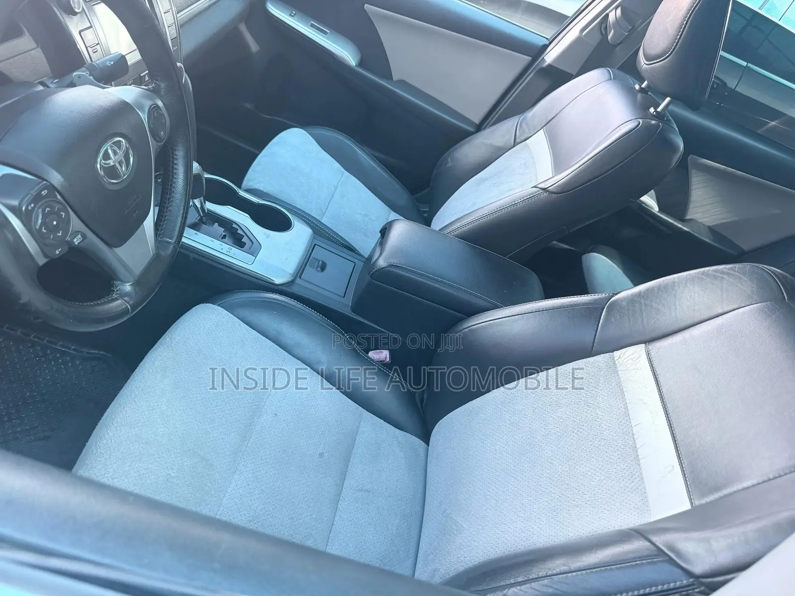 Toyota Camry SE 4dr Sedan (2.5L 4cyl 6A) 2014 Black