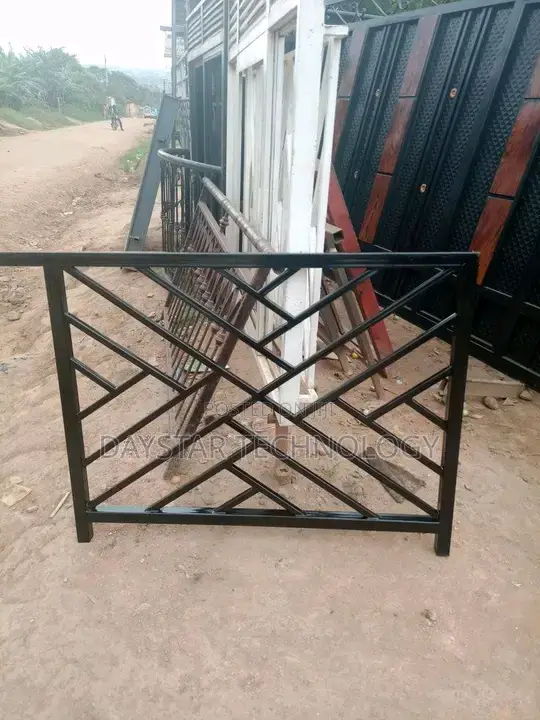 Solid Fence Design