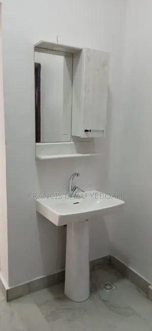 1bdrm Apartment in Shining Star Real, Accra Metropolitan for rent