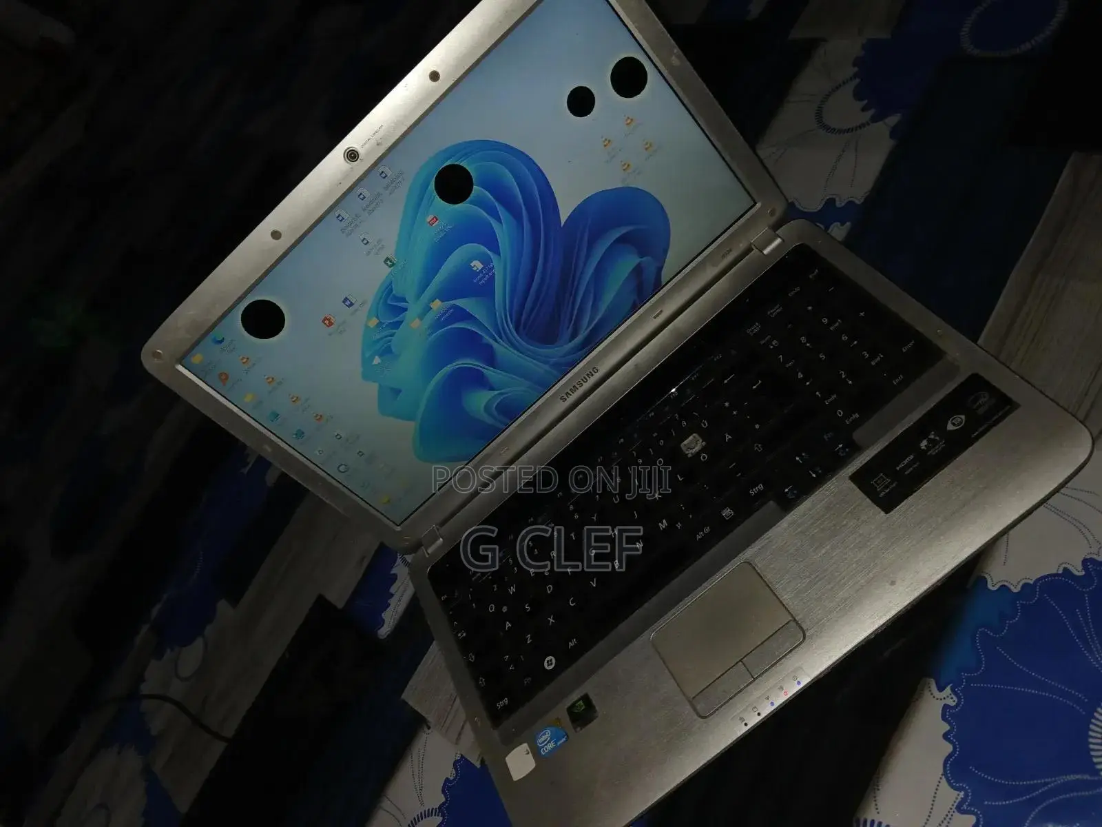Laptop Samsung R530 2GB Intel Core i3 HDD+SSD 128GB