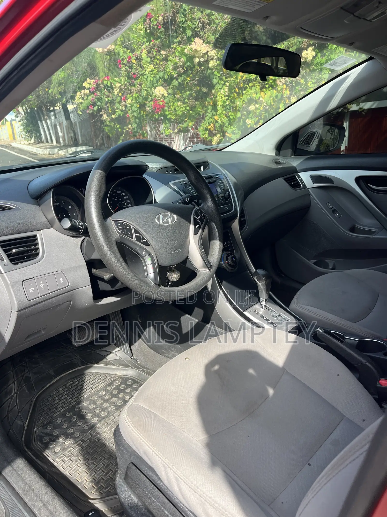 Hyundai Elantra 2013 Red
