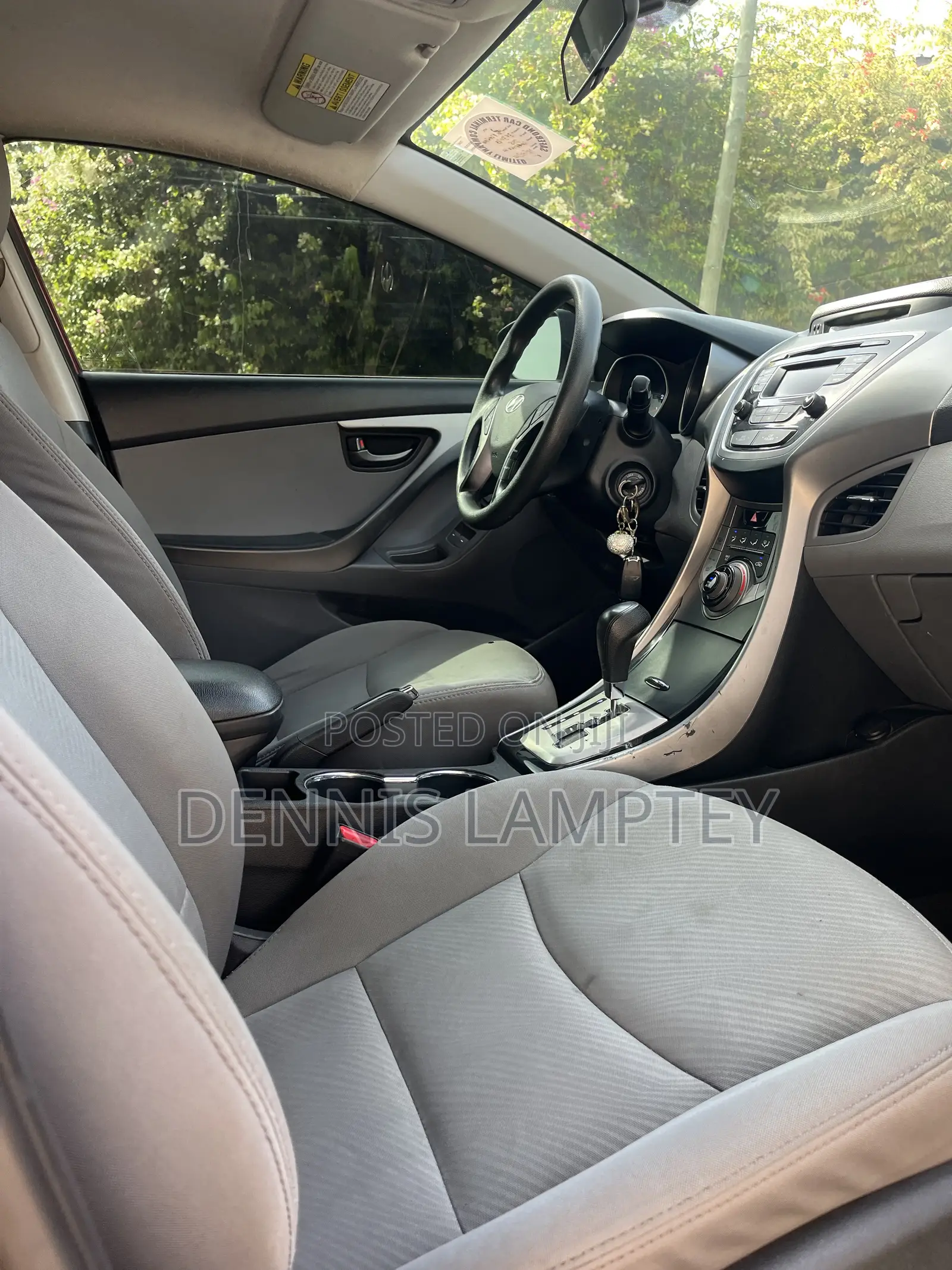 Hyundai Elantra 2013 Red