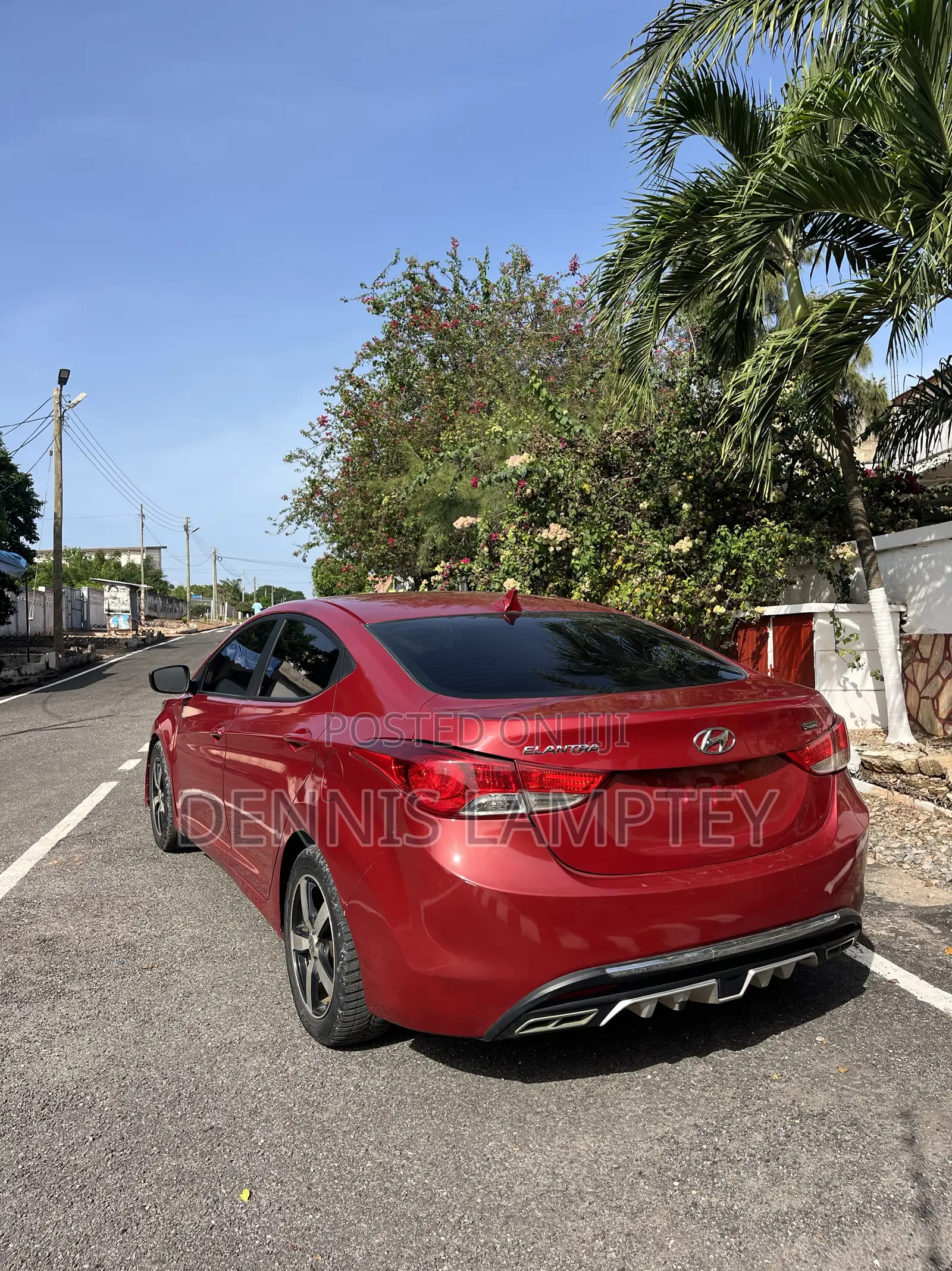 Hyundai Elantra 2013 Red