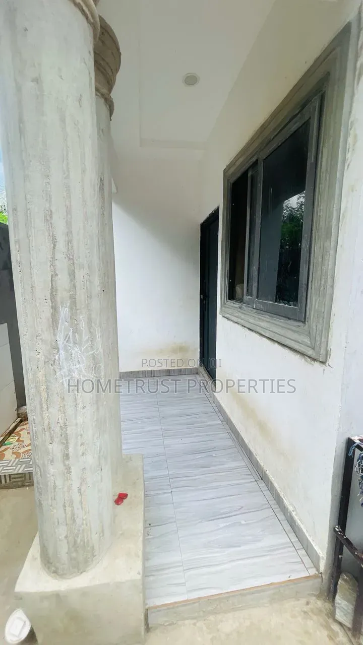 3bdrm House in Amasaman Wachild for sale