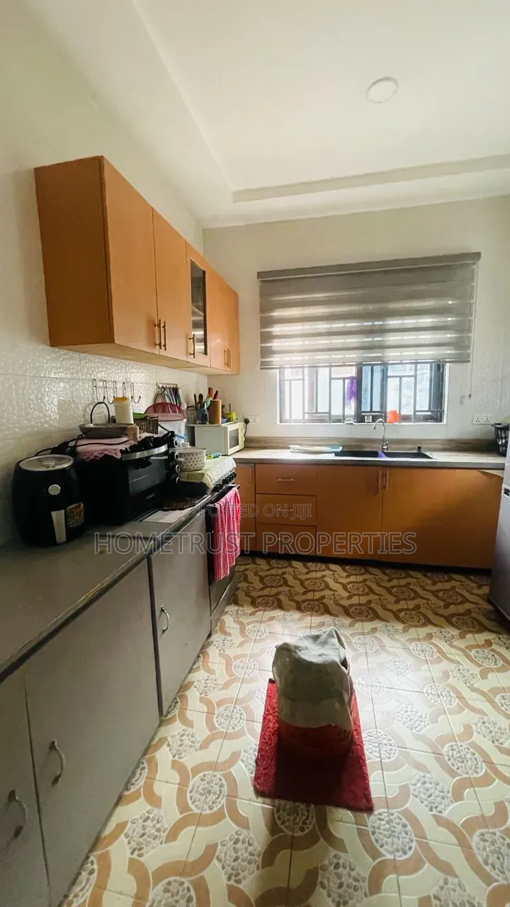 3bdrm House in Amasaman Wachild for sale