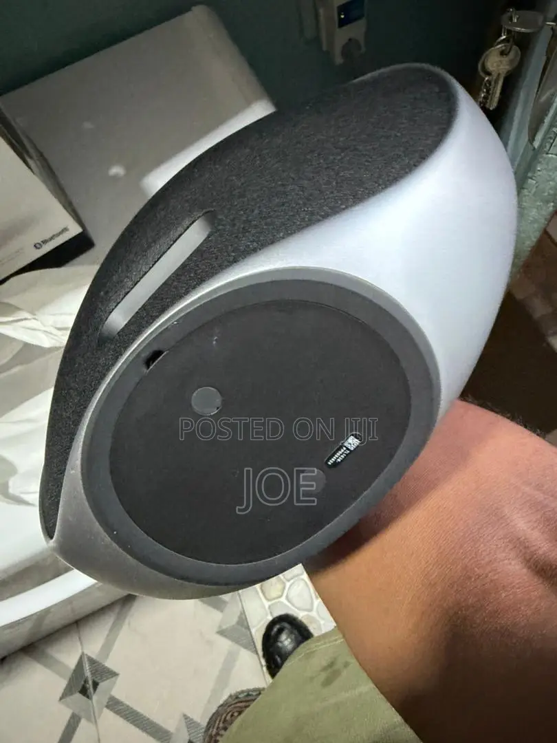Harman Kardon Onyx Studio 9