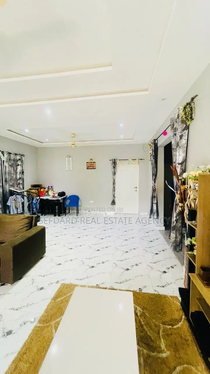 3bdrm House in Sefdard Properties, Amasaman for sale