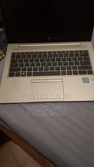 Laptop HP EliteBook 830 G5 8GB Intel Core i5 SSD 256GB