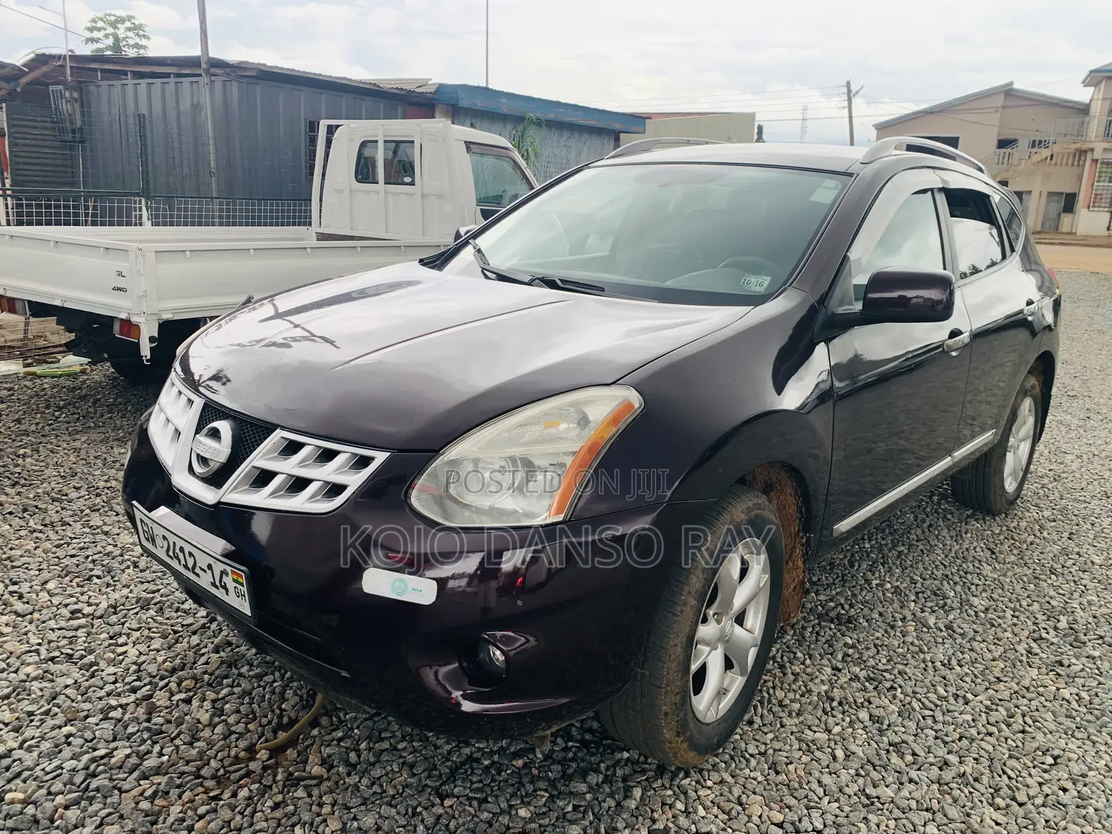Nissan Rogue S 2011