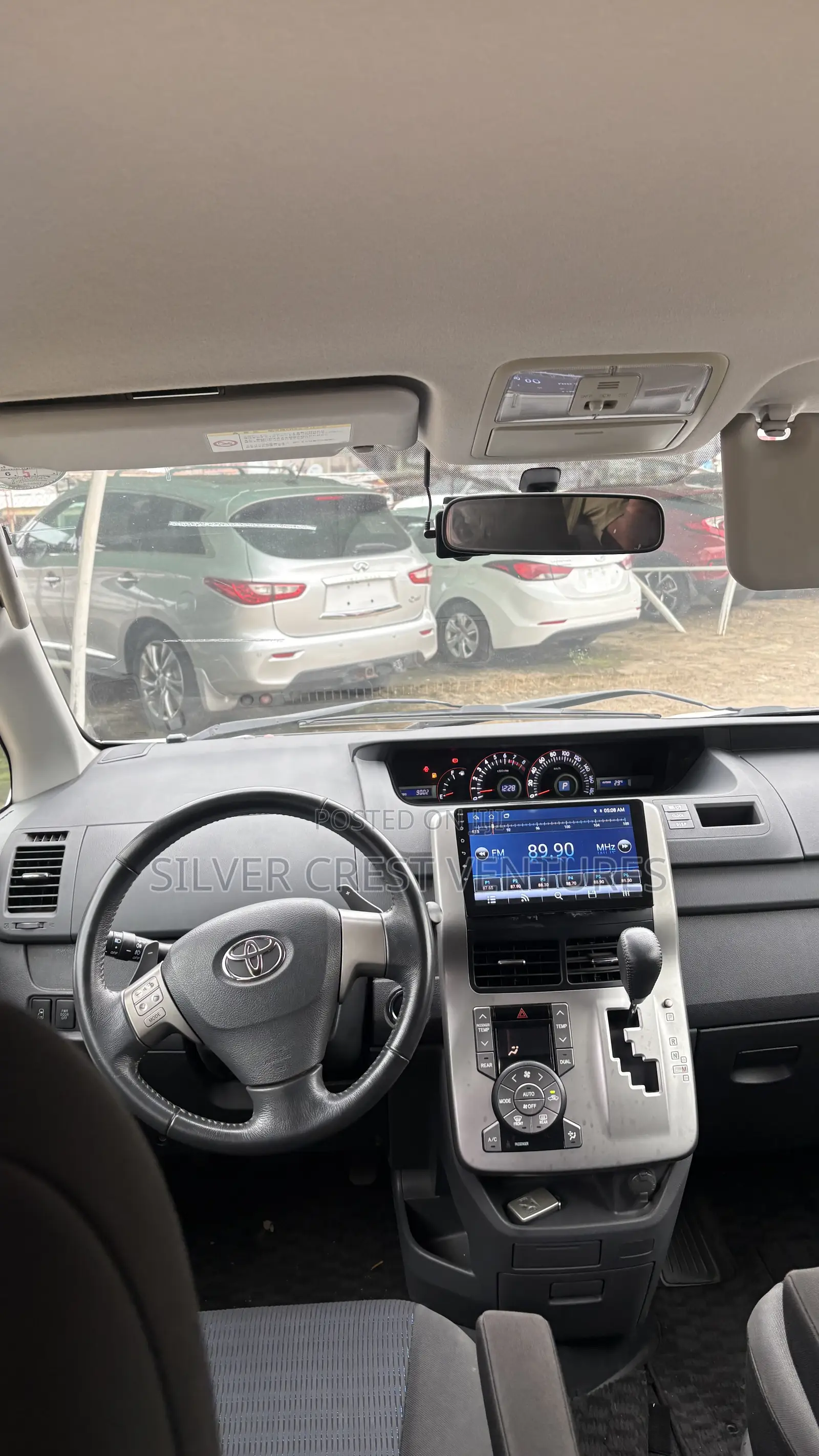 Toyota Voxy 2012 White