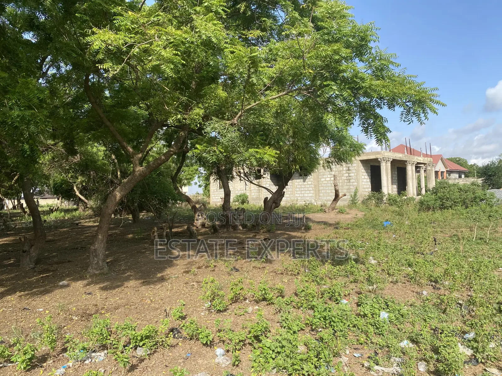 Katamanso Registered Land Free From Litigation and Encrouchment