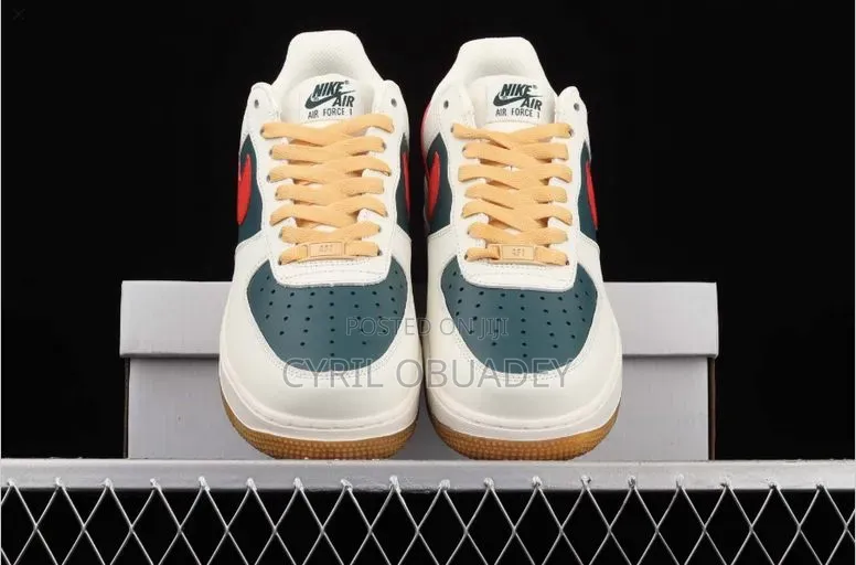 Cloud White Navy Red Low-