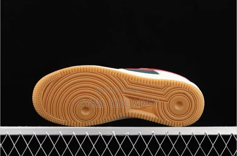 Cloud White Navy Red Low-
