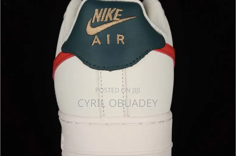 Cloud White Navy Red Low-