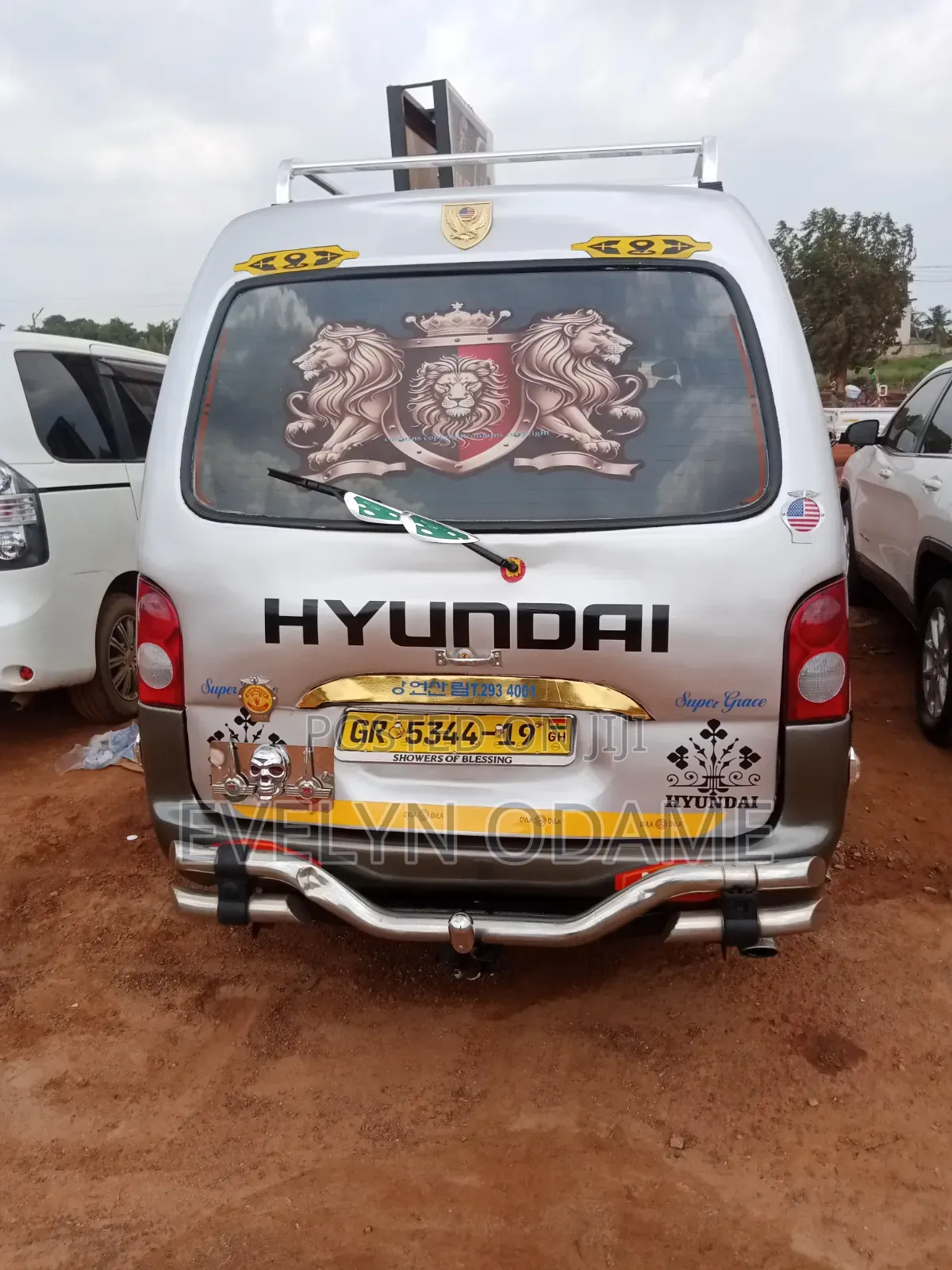 Hyundai H-100 2004 Silver
