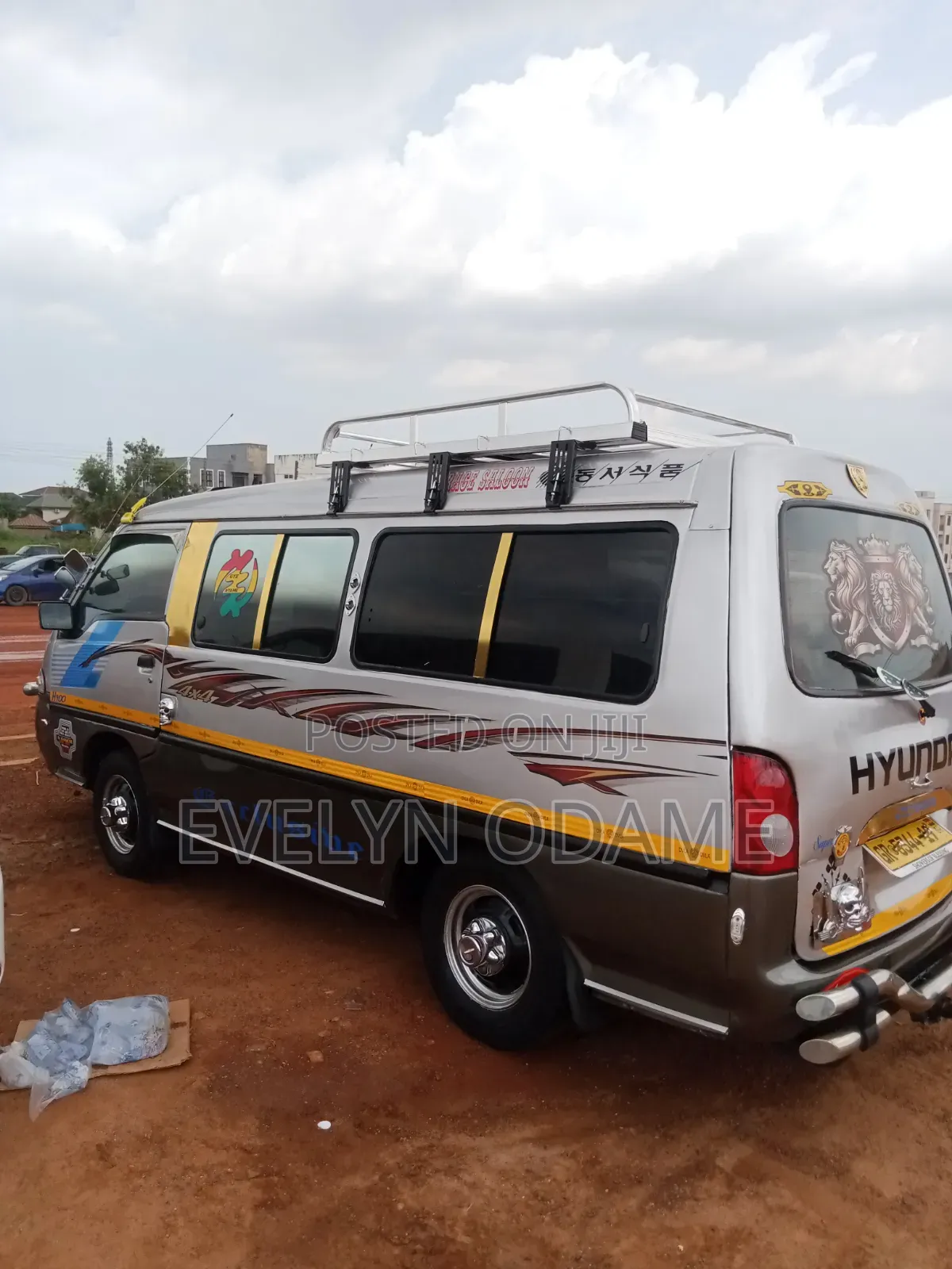 Hyundai H-100 2004 Silver