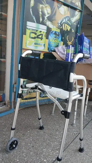 Walker With Wheels / Zimmer Frame