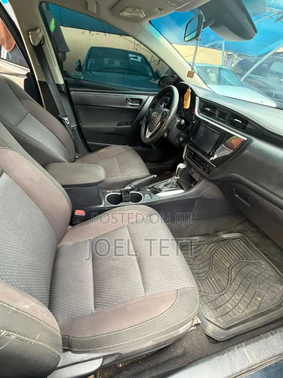 Toyota Corolla 2018 Gray