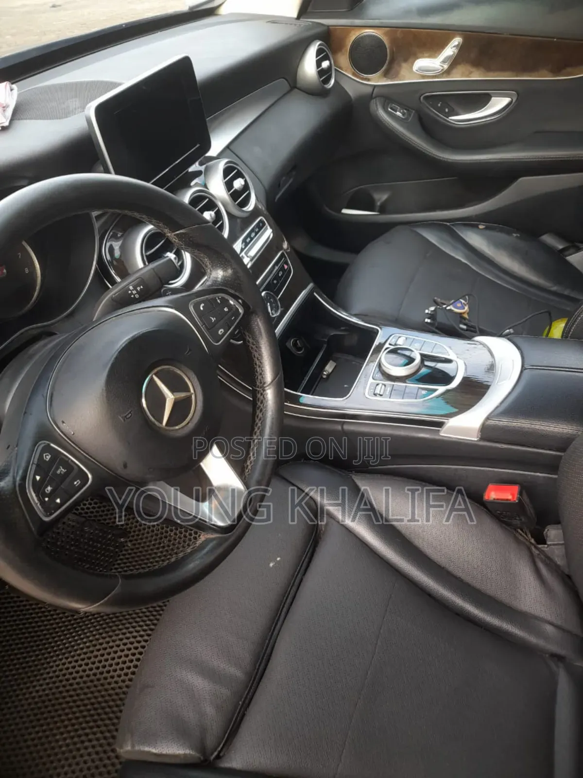 Mercedes-Benz C300 2017 Black