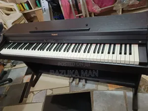 Roland Rp 301 Grand Piano