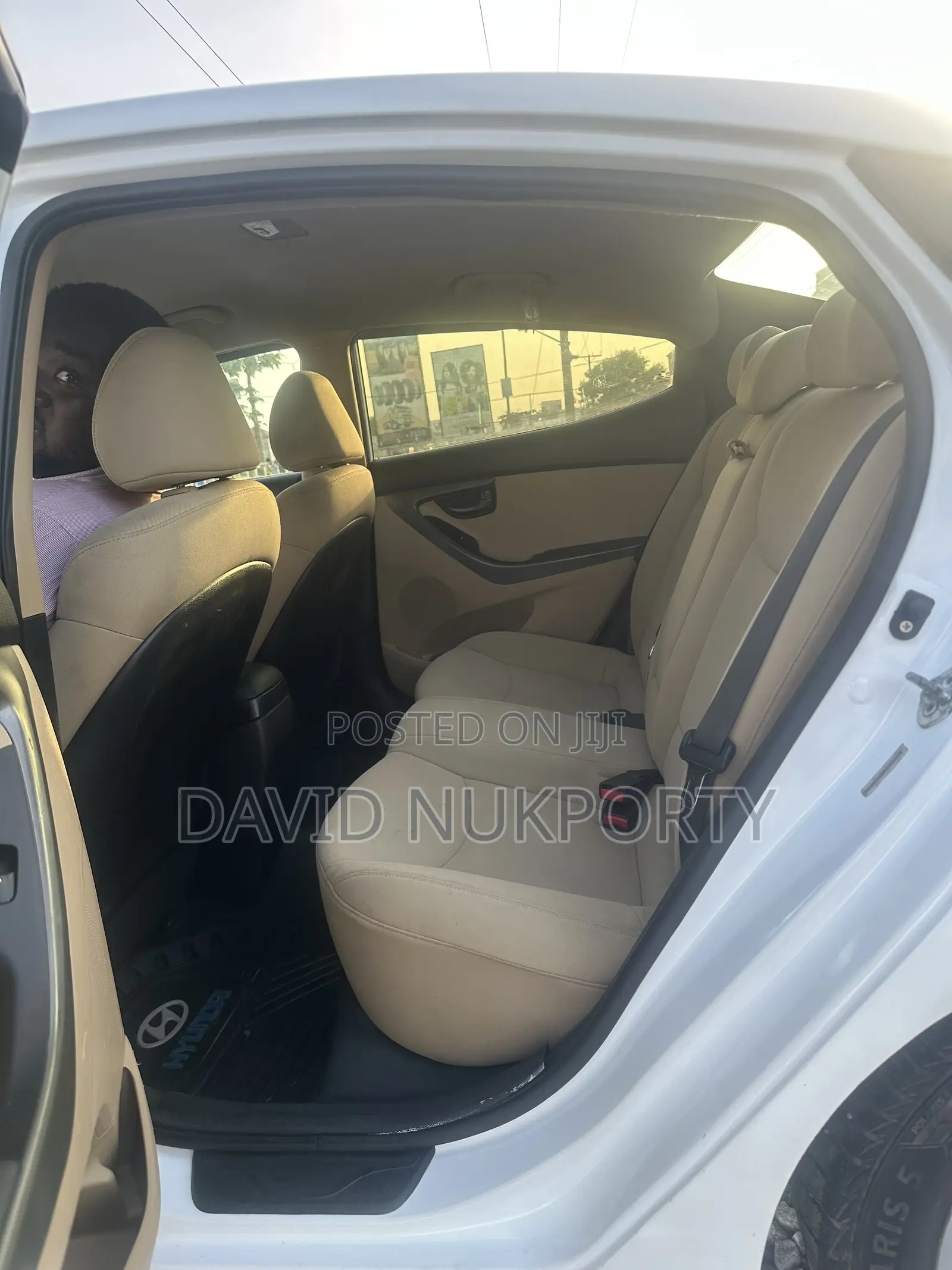 Hyundai Elantra 2013 White